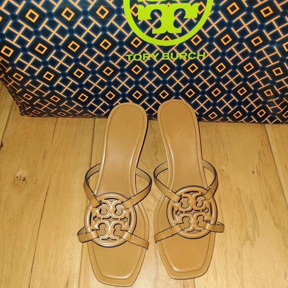 Tory Burch Designer Miller Geo Bombé Low Kitten Heel Sandal Size 9.5 - Picture 3 of 10